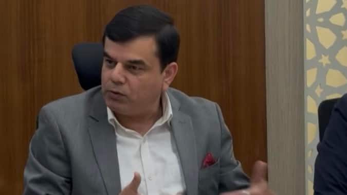 Achin K Sharma, is a seasoned Technology, Digital and Cybersecurity leader with over two decades of industry experience spanning across multiple domains. 