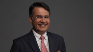 Dr Sahni