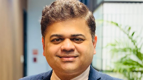 Sanket Desai, EY